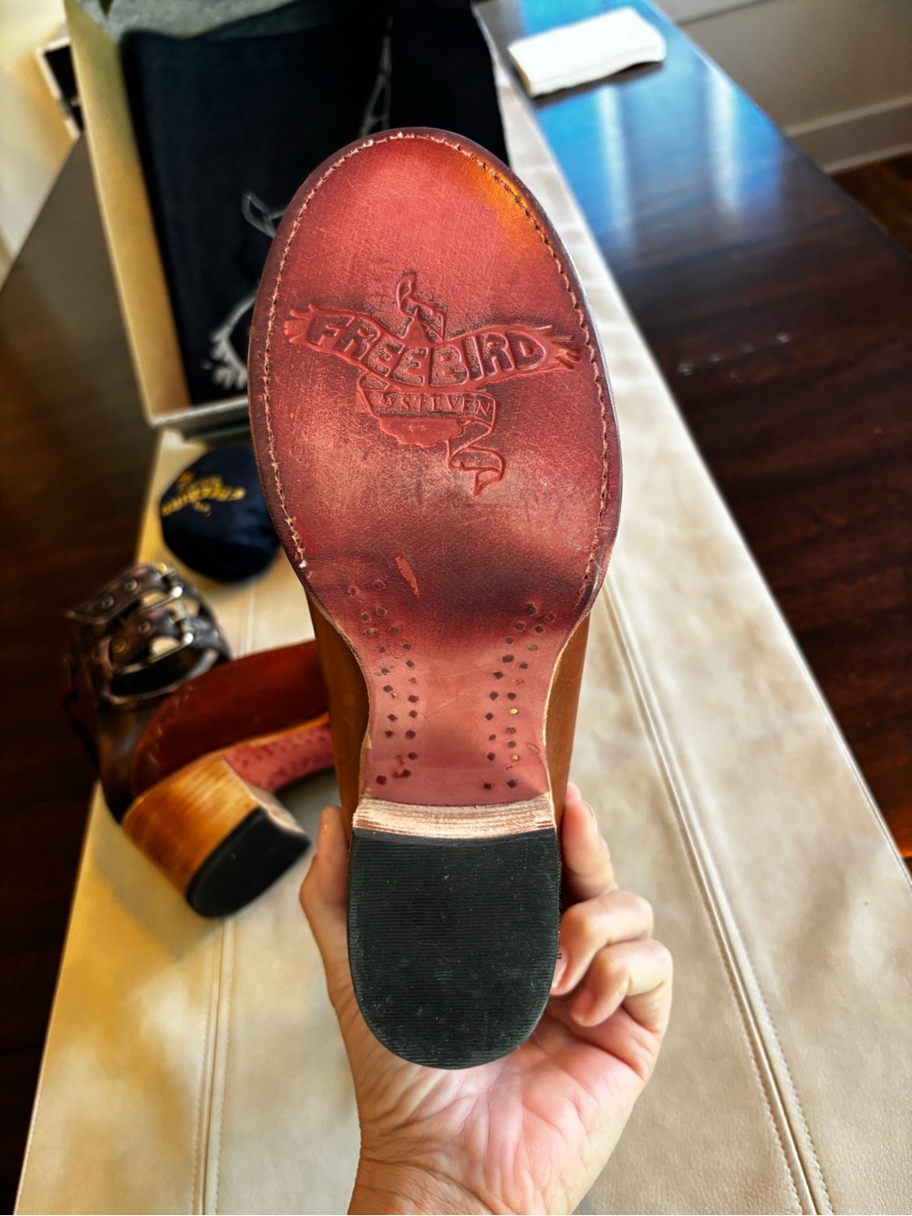 New in box Freebird by Steven-Candella in Cognac - Picture 5 of 11